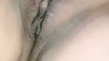 Desi bhabi very hot pussy