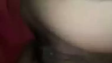 Dehati cum-hole porn clip of Dehati bhabhi exposing her pussy