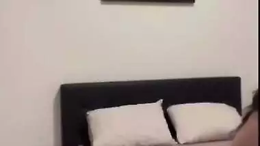 Hot Punjabi kudi fucks a black guy in NRI por