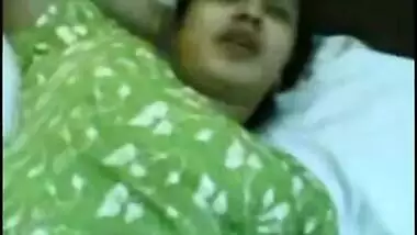 Indian fuck by singing 