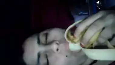 Muslim village aunty masturbate with ripe banana