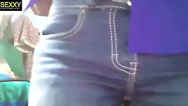 Sri lankan hot wife sex ගැනි මෝල් වෙලා මිනිහා කන්න හදනවා