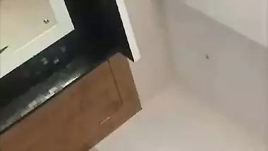 Mature mom boobs show caught by incest son viral clip