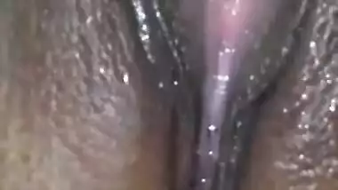 Indian gf wet pussy