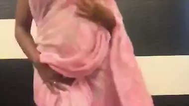 Shapely boobed desi bhabhi stripping saree