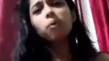 Firm boobs mallu GF removing bra and topless video call