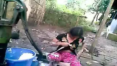 Anushka open air shower