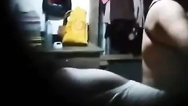 Desi village bhabi mid night fun
