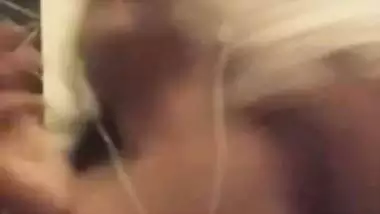 Tamil girl smoking with boobs show on video call sex