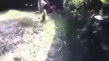 Couple Romance In Park - Movies. video3porn3