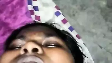 South Indian busty MILF unsatisfied pussy fucking