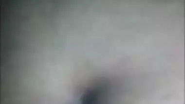 Married village boudi in video call viral nude show